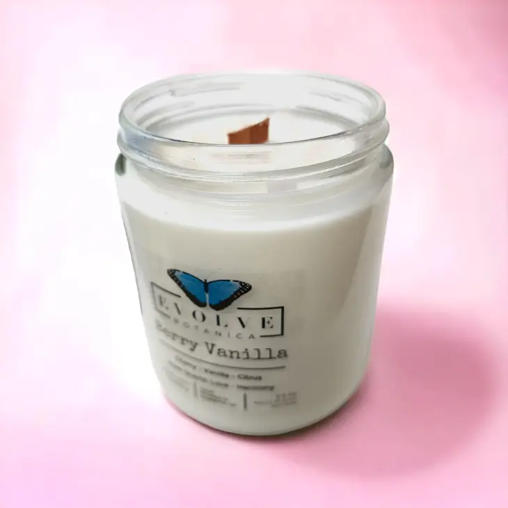 Wood Wick Crystal Soy Candle – Berry Vanilla Scent with Rose Quartz Crystal